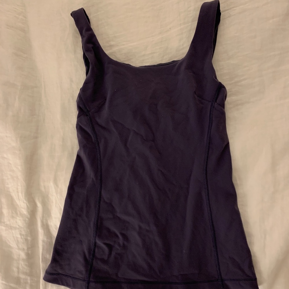Lululemon tank top w/ built in sports bra